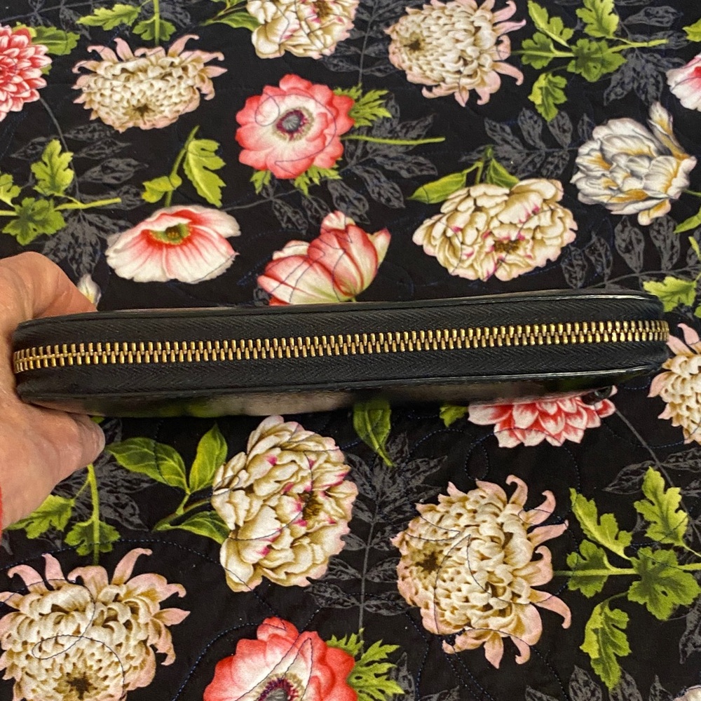 AUTH Gucci King Snake Black Long Zip wallet - Picture 7 of 16